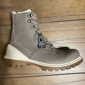 Ecco Tred Tray Leather waterproof grey ankle boots fall/winter